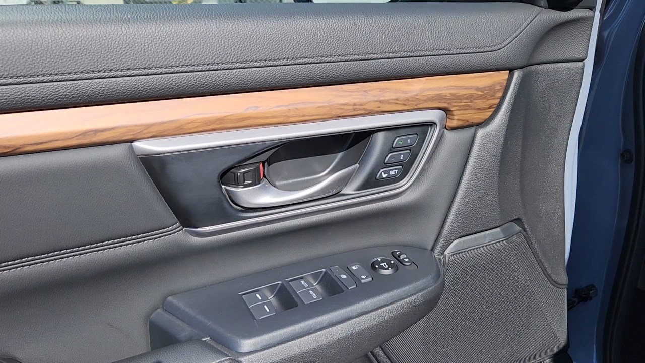 2020 Honda CR-V Hybrid EX-L photo 6