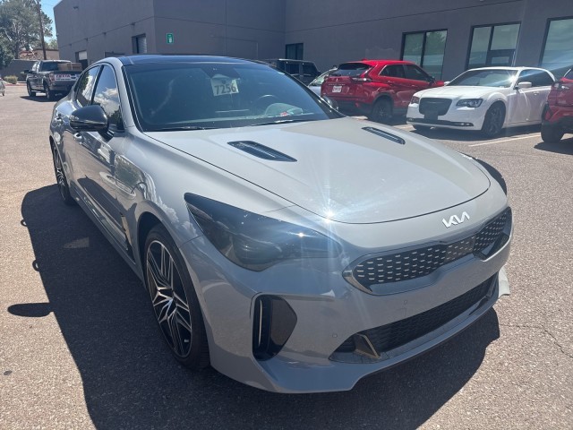 2023 Kia Stinger GT2