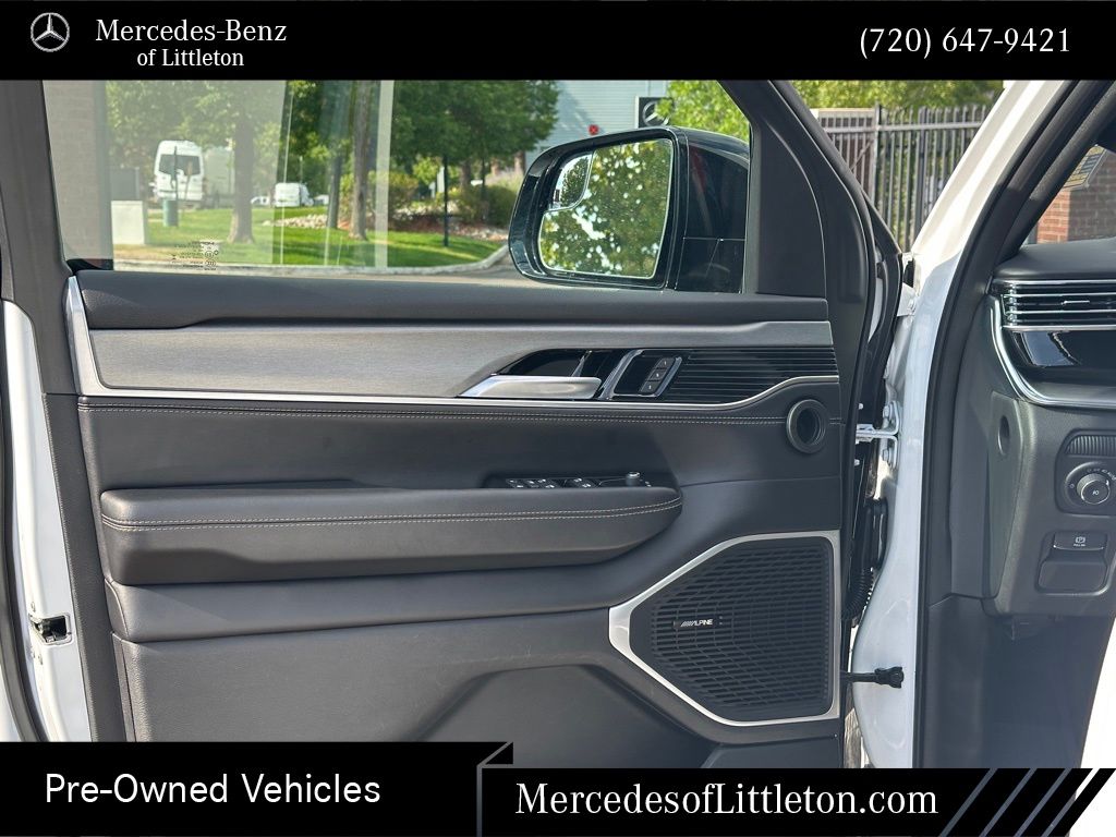 2023 Jeep Wagoneer Series II photo 9