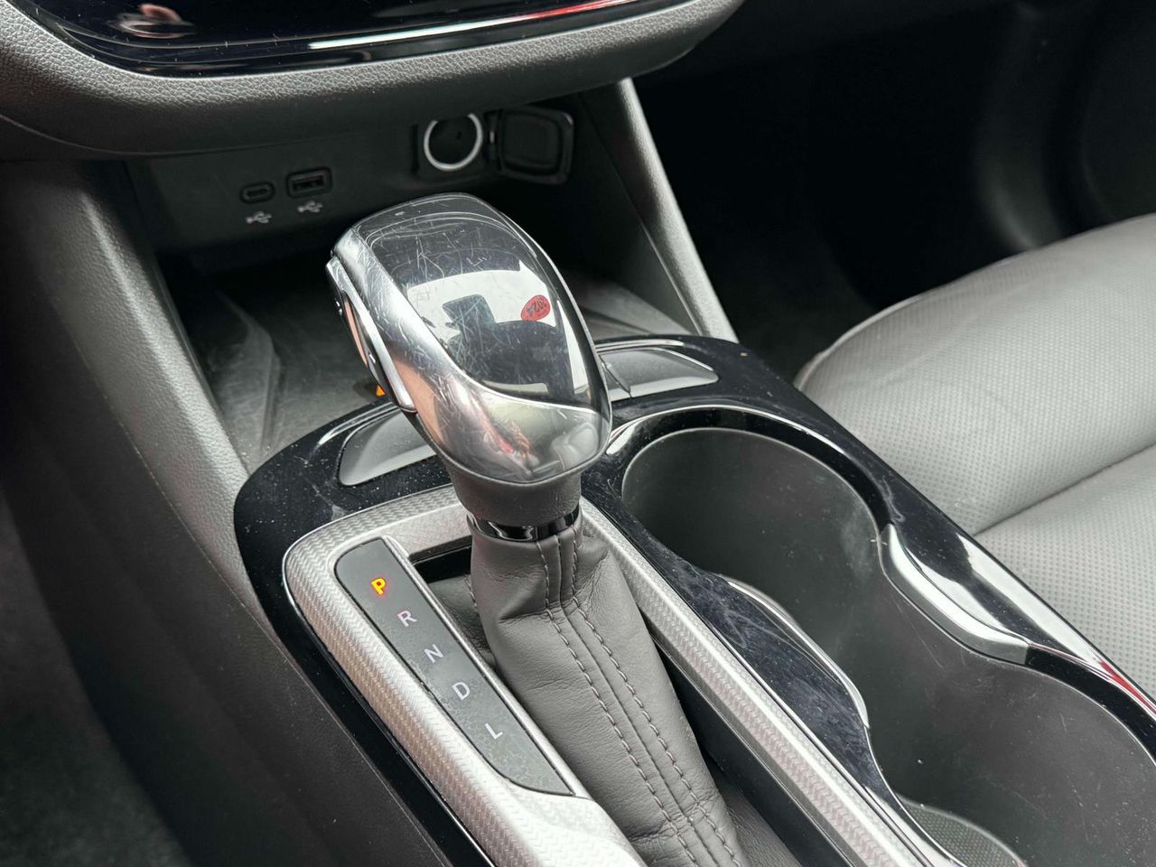 2024 Buick Envista Avenir photo 26