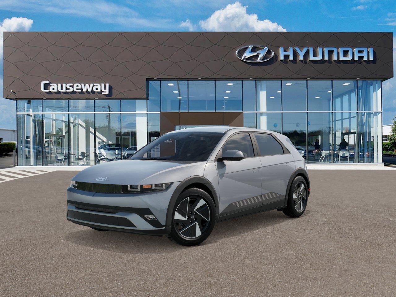 2026 Hyundai IONIQ 5 SE's photo