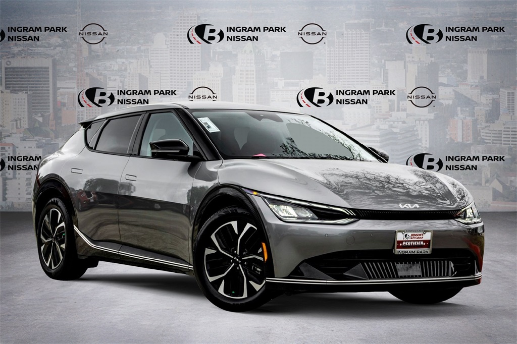 2023 Kia EV6 Wind's photo