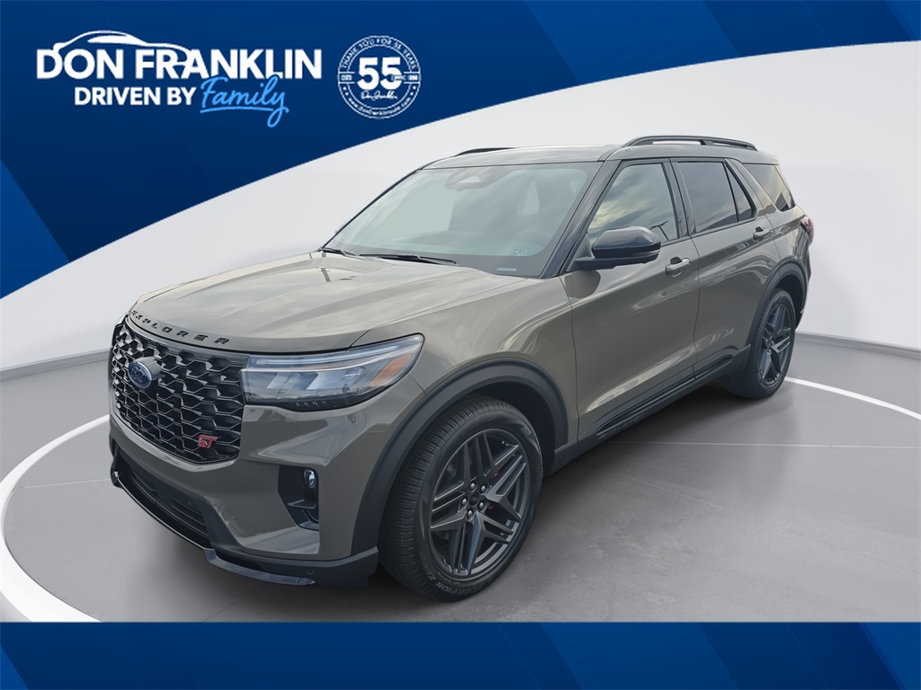 2026 Ford Explorer ST's photo