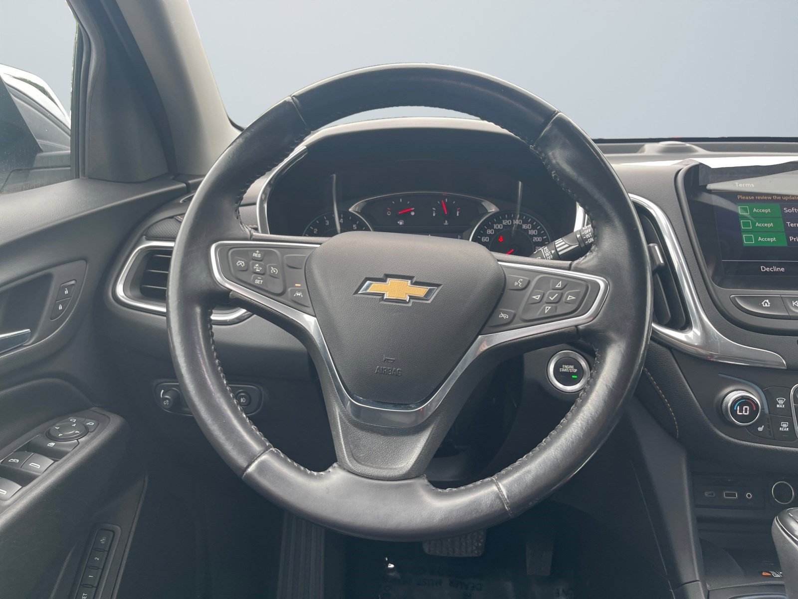2020 Chevrolet Equinox Premier photo 12