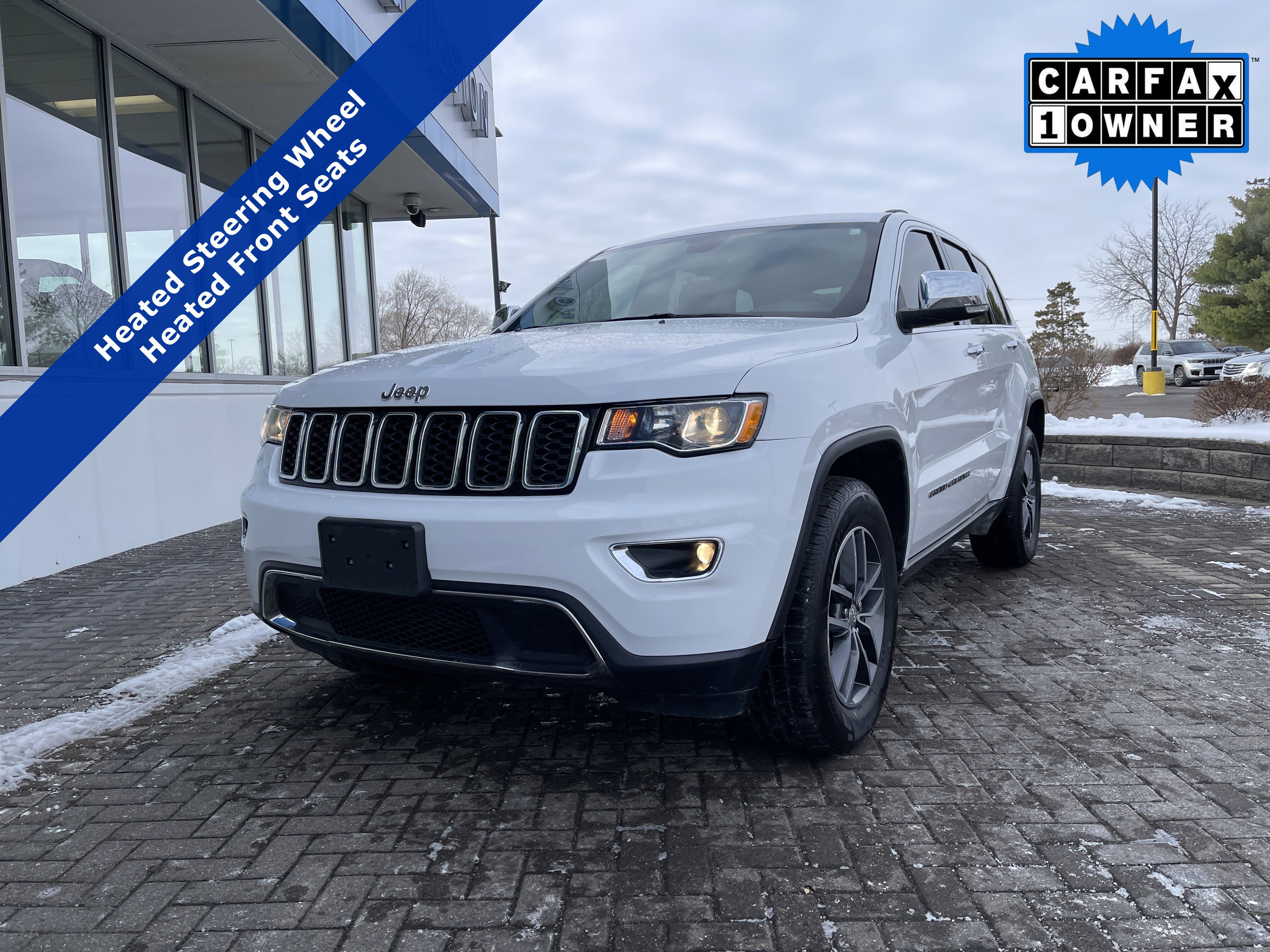 2017 Jeep Grand Cherokee Limited's photo