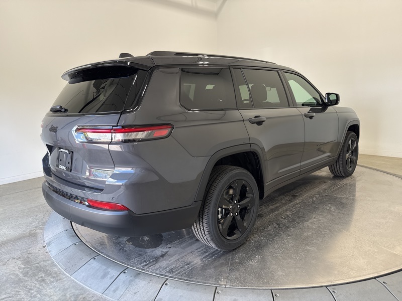 2025 Jeep Grand Cherokee Altitude X photo 4