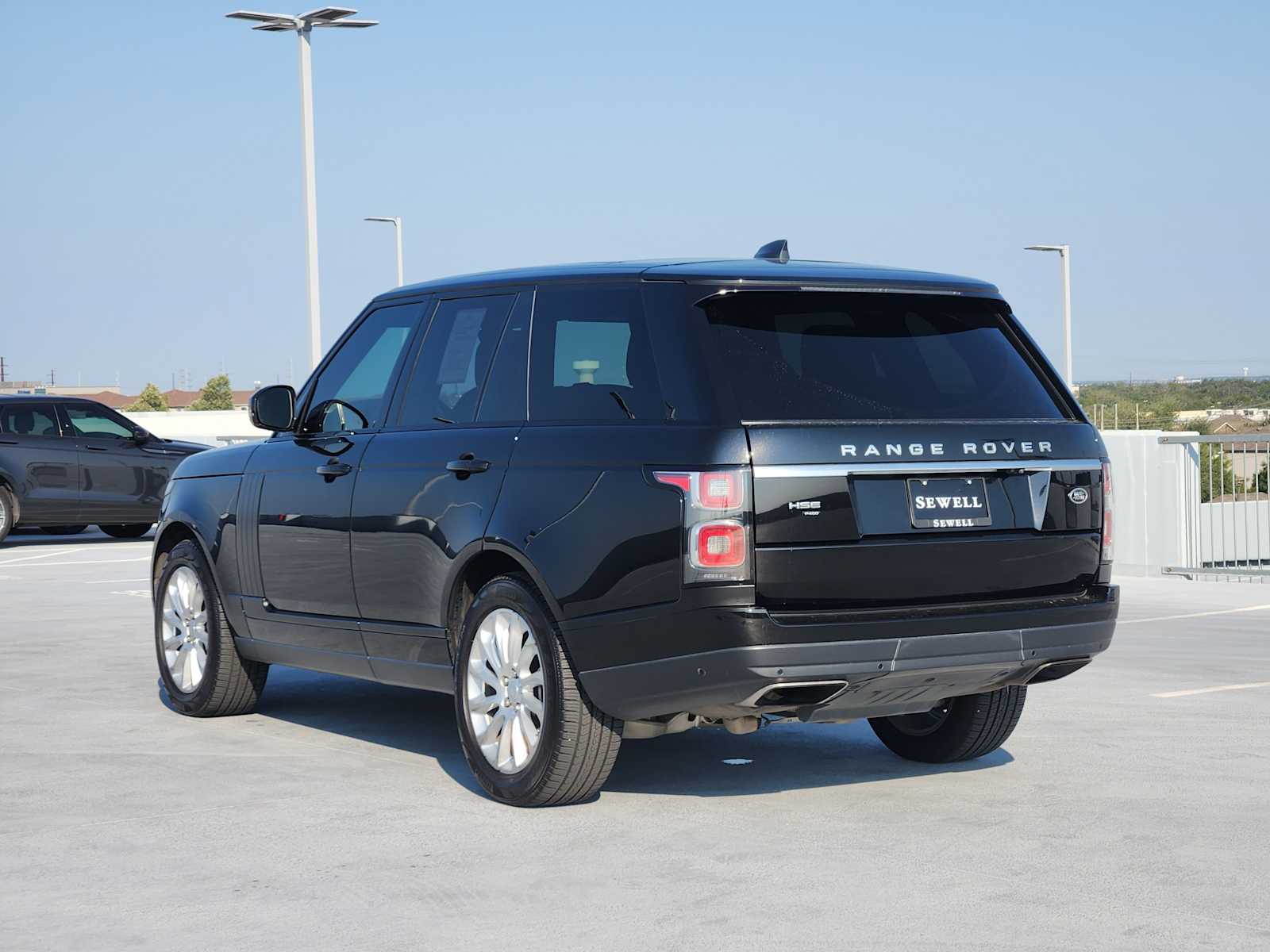 2020 Land Rover Range Rover HSE photo 7