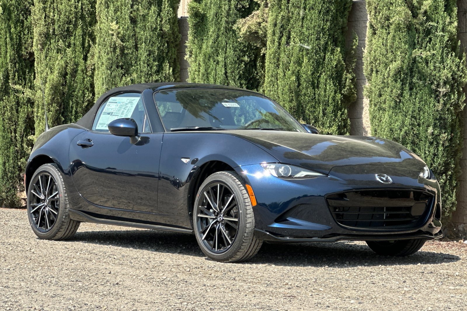 2025 Mazda MX-5 Miata Miata Grand Touring photo 9