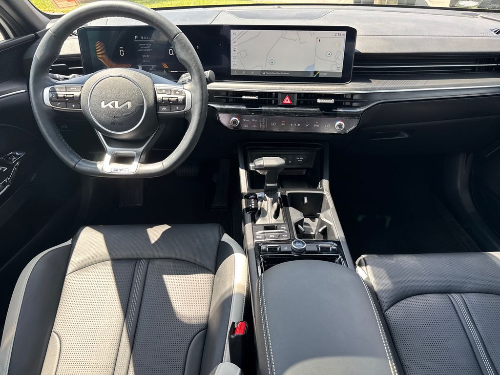 2025 Kia K5 GT-Line photo 20