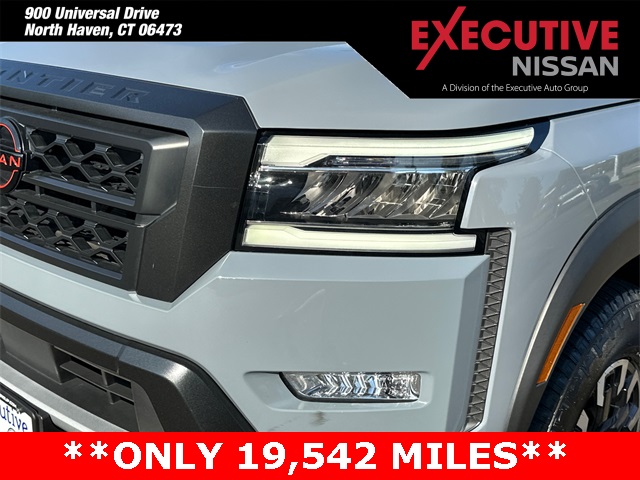 2024 Nissan Frontier photo 7