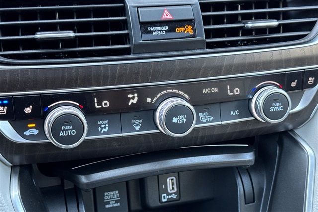 2020 Honda Accord Touring 2.0T photo 23