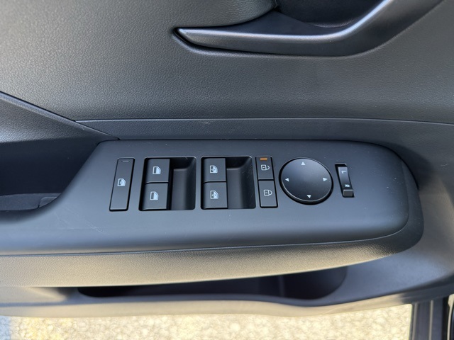 2026 Hyundai Kona SEL photo 7