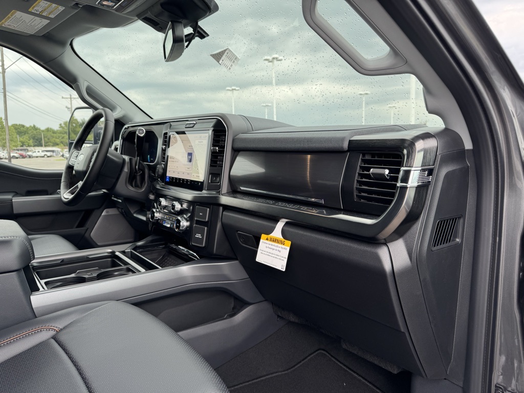 2026 Ford F-350 photo 19