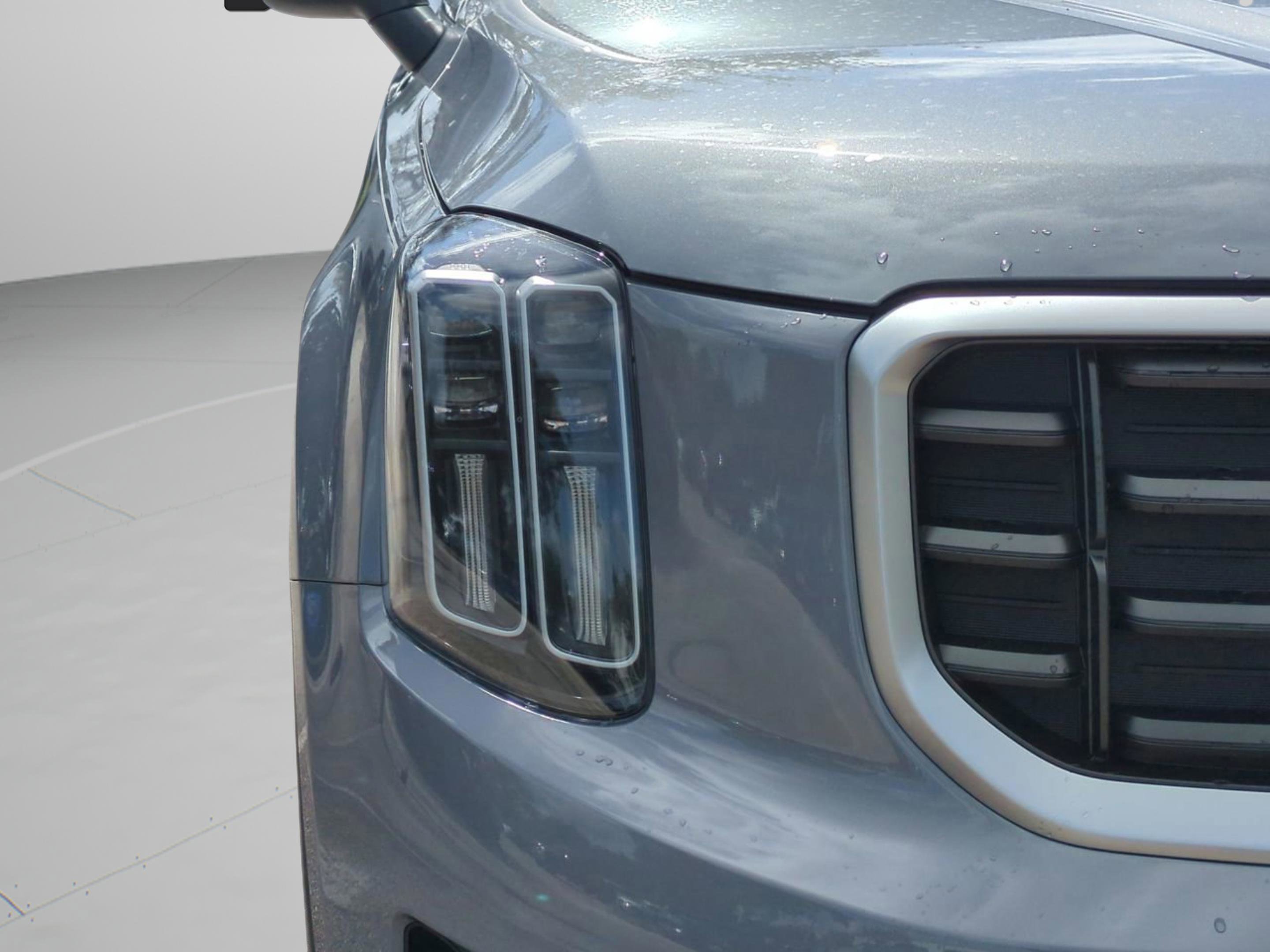 2025 Kia Telluride S photo 12