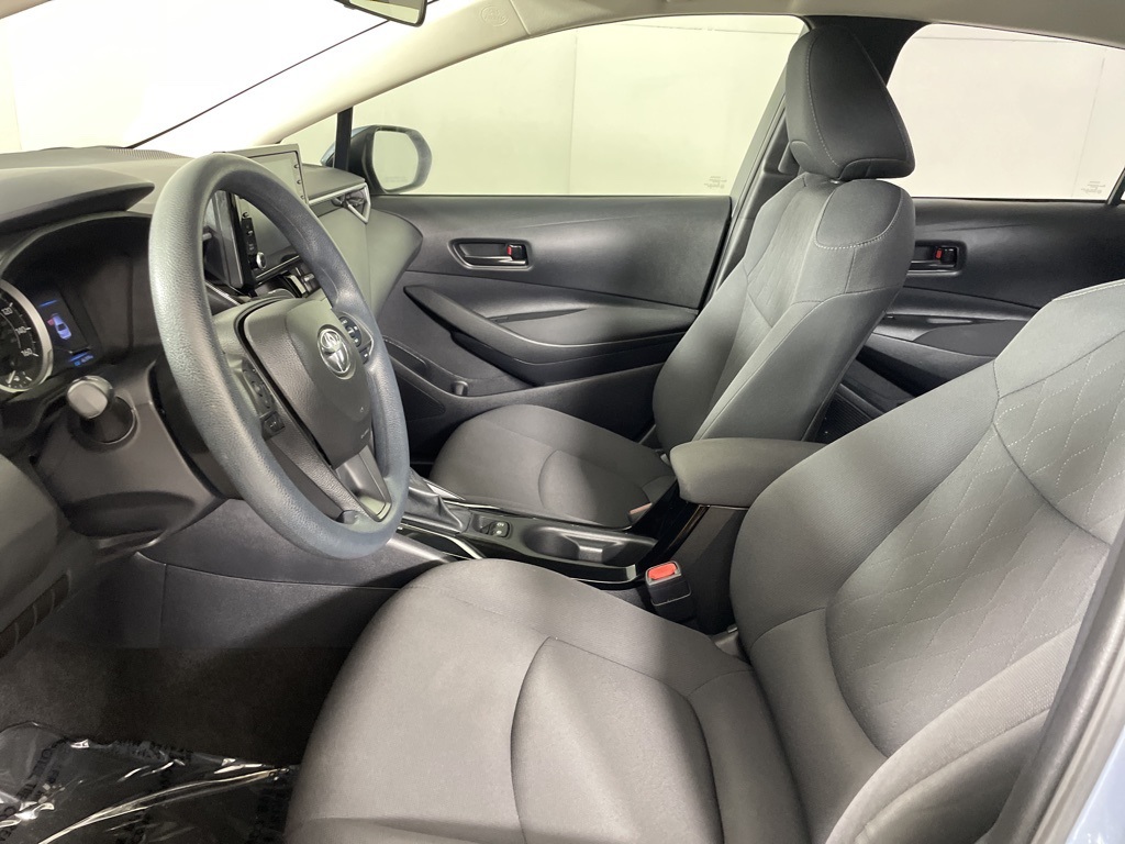 2022 Toyota Corolla LE photo 18