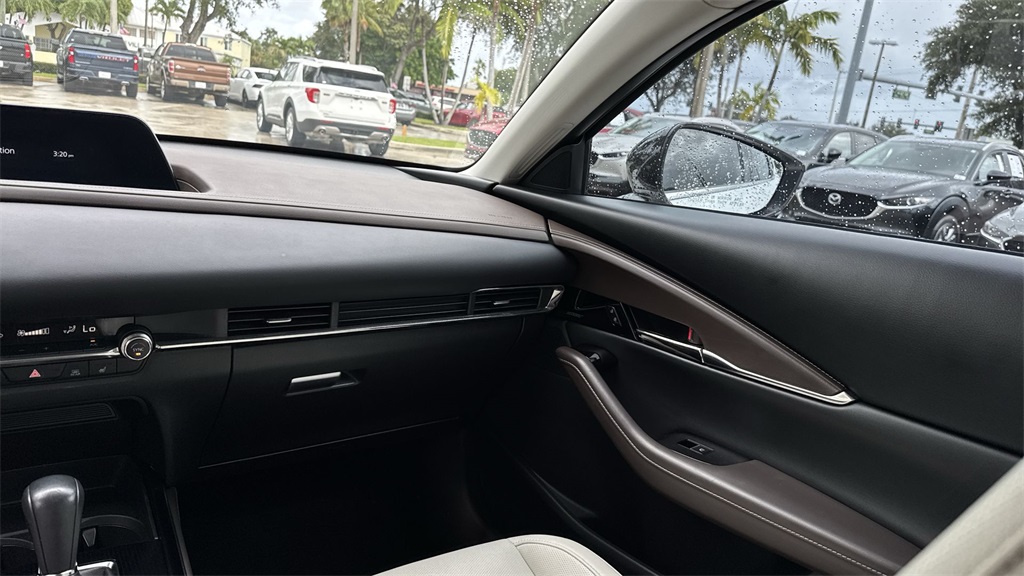 2023 Mazda CX-30 Turbo Premium photo 14