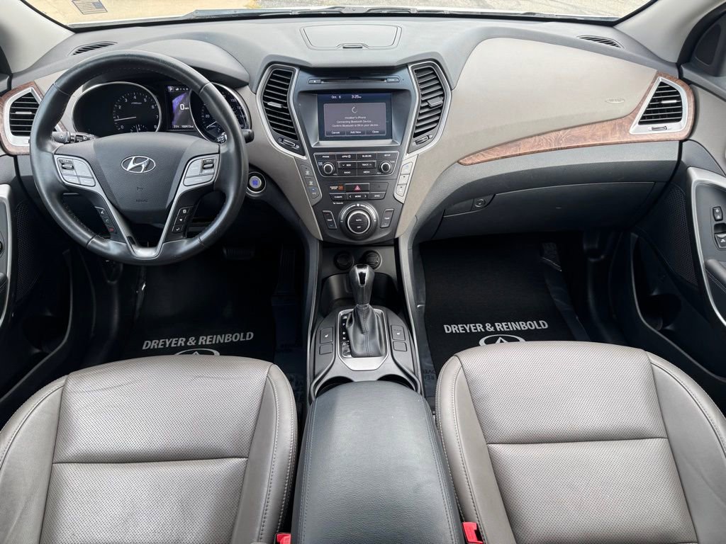 2017 Hyundai Santa Fe SE photo 14