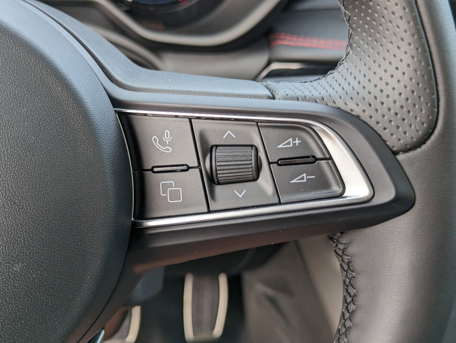 2023 Dodge Hornet GT Plus photo 19