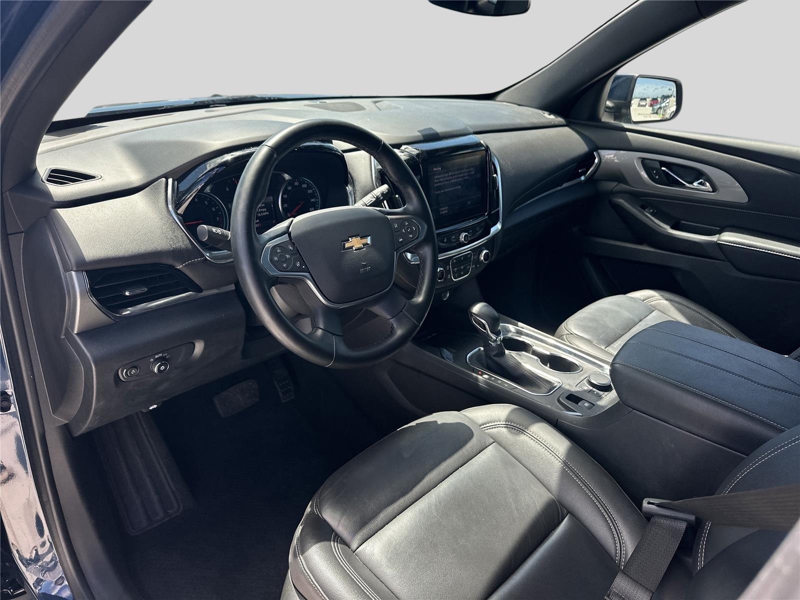 2023 Chevrolet Traverse Leather photo 8