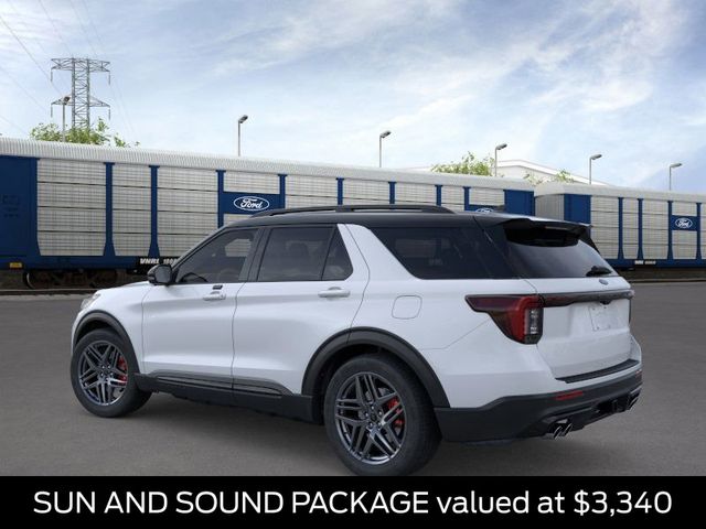 2026 Ford Explorer ST photo 3