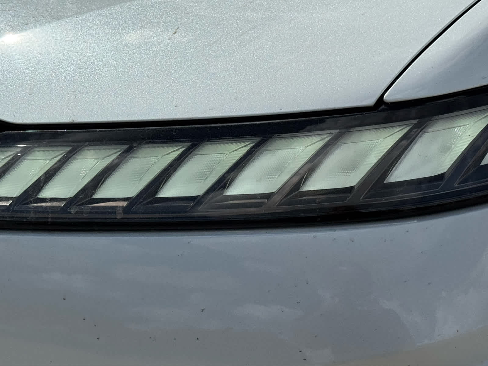 2025 Infiniti QX80 Sensory photo 8