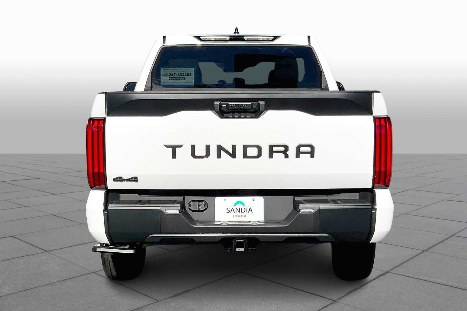 2025 Toyota Tundra SR5 CrewMax photo 4