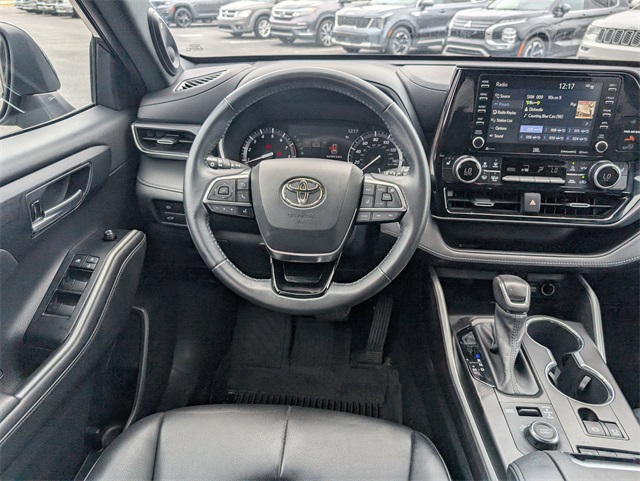 2021 Toyota Highlander XSE photo 15