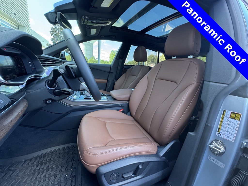 2025 Audi Q8 55 Premium Plus photo 4
