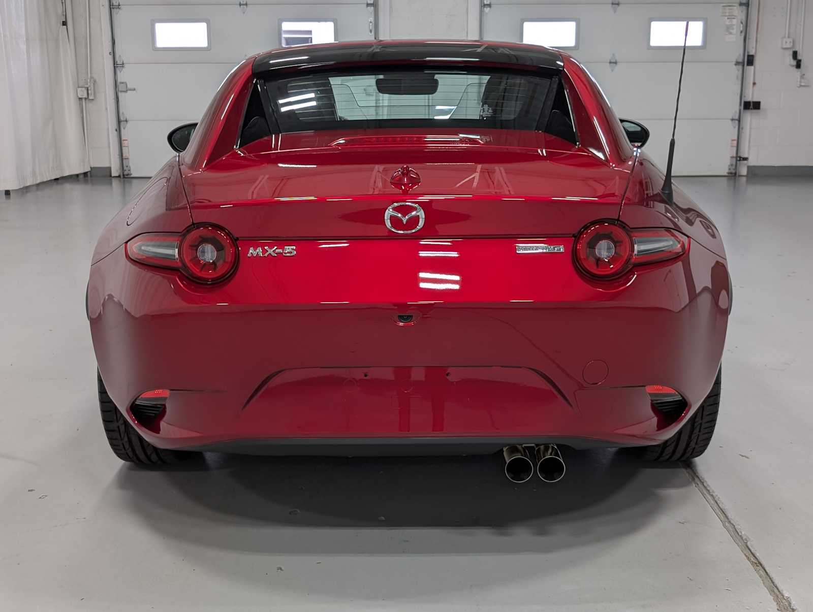 2024 Mazda MX-5 Miata Miata RF Grand Touring photo 8