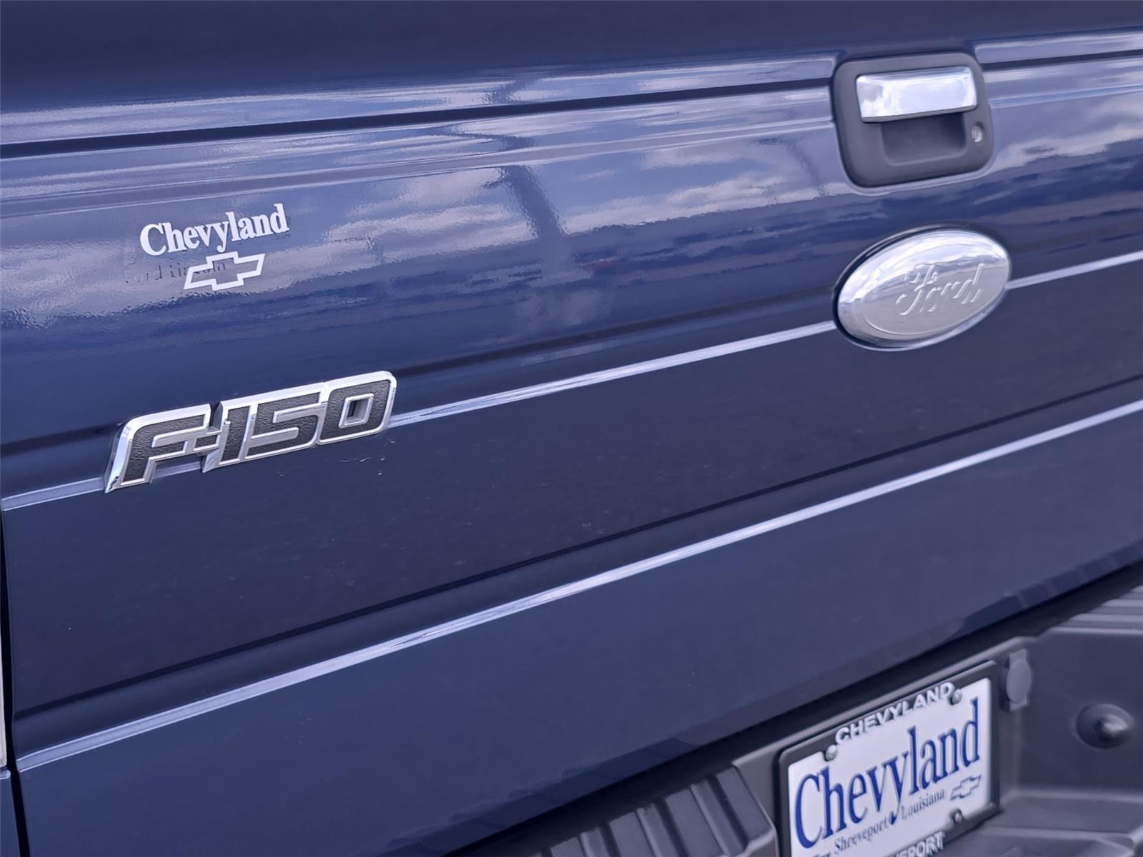 2012 Ford F-150 XLT photo 26