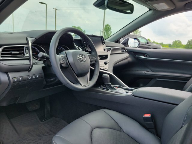 2022 Toyota Camry XSE photo 18