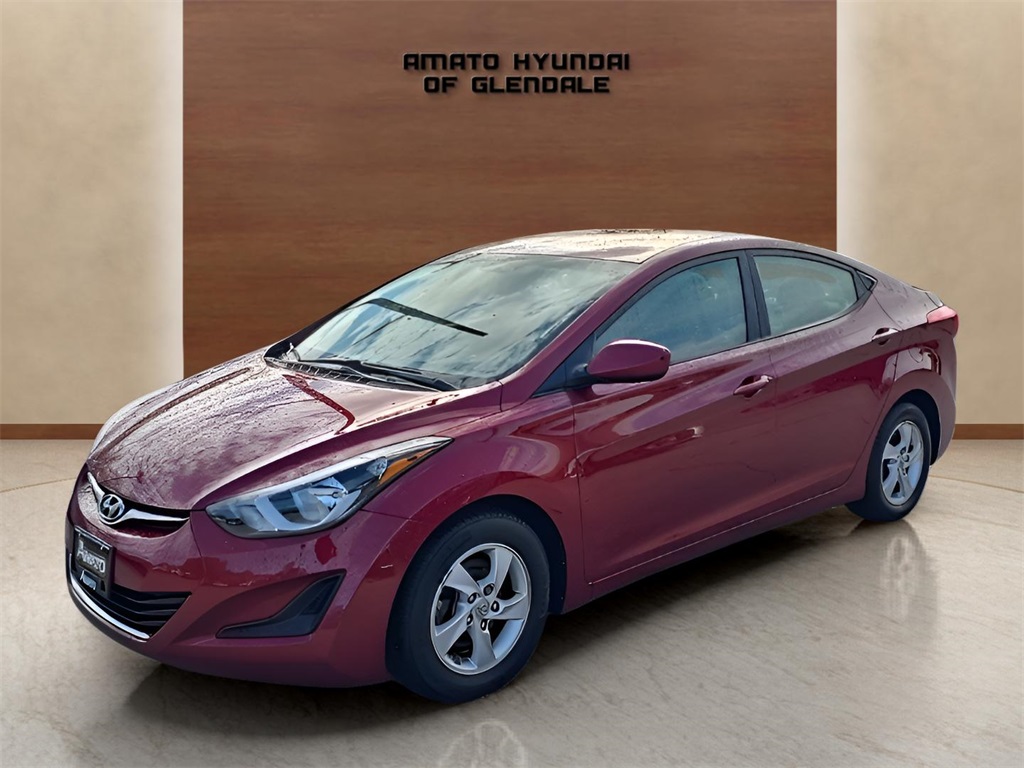 Used 2014 Hyundai Elantra SE with VIN 5NPDH4AE9EH535804 for sale in Glendale, WI