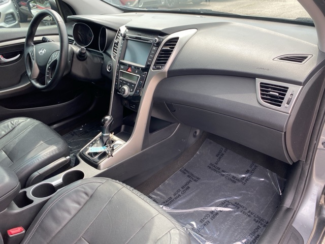 2016 Hyundai Elantra GT Base photo 23