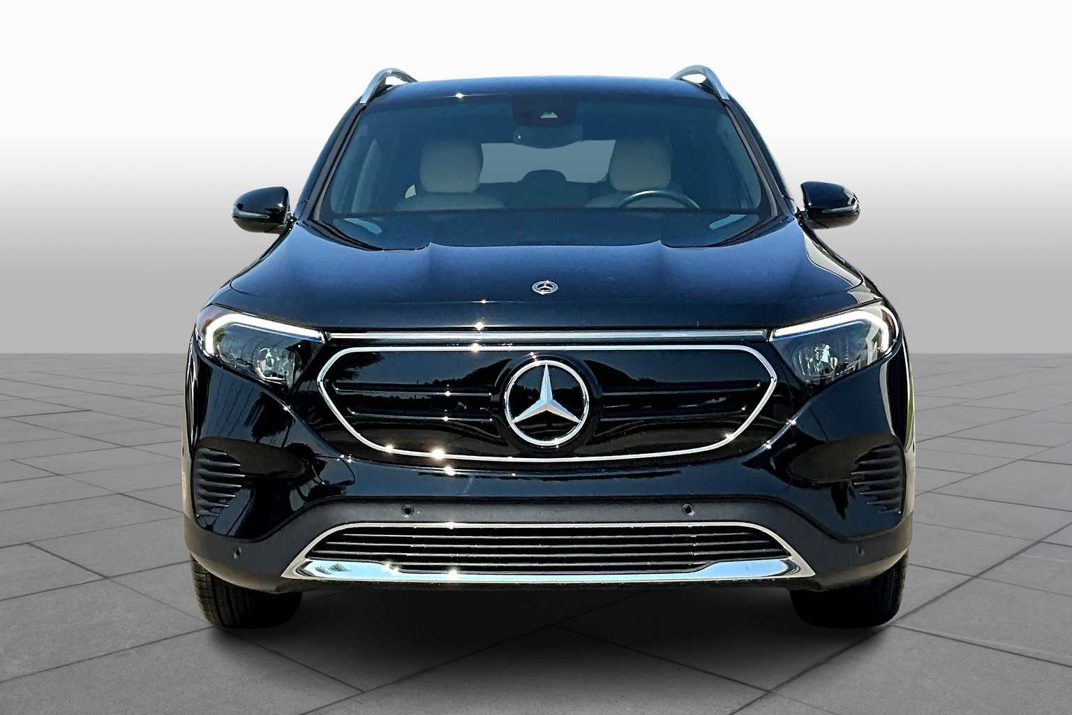 2023 Mercedes Benz EQB photo 3