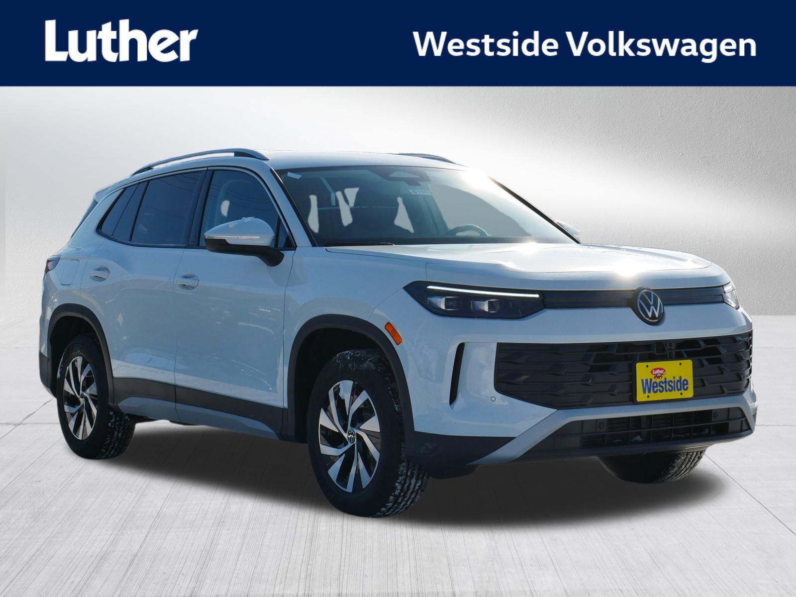 2026 Volkswagen Tiguan S's photo