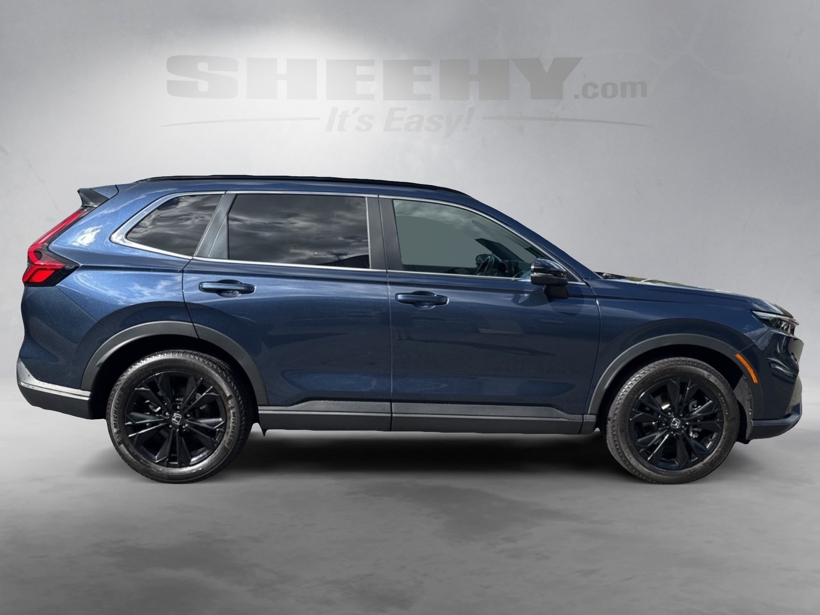 2023 Honda CR-V Hybrid Sport Touring photo 9