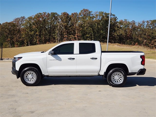 2025 Chevrolet Colorado Work Truck photo 3