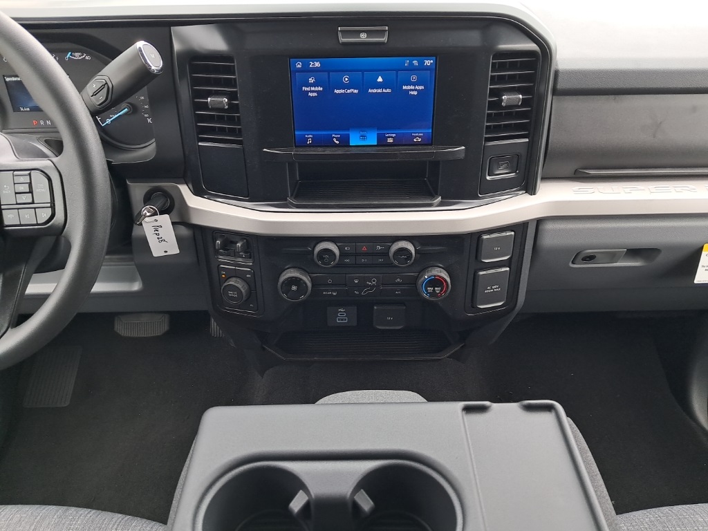 2025 Ford F-350 XLT photo 15