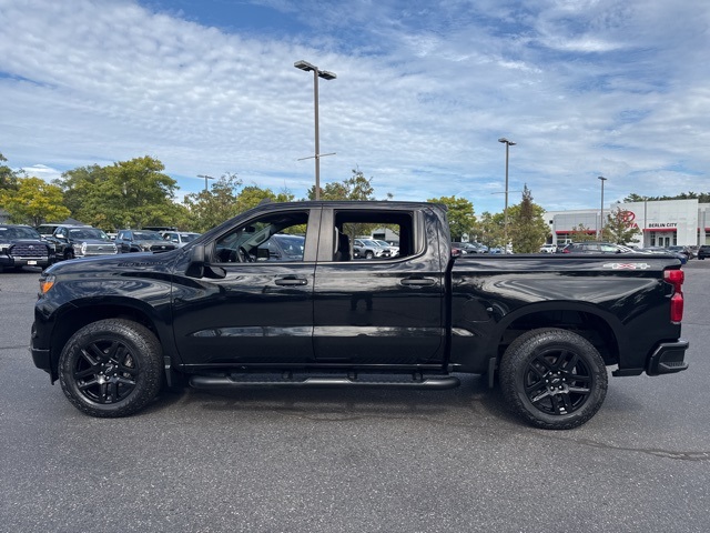 2023 Chevrolet Silverado 1500 Custom photo 6