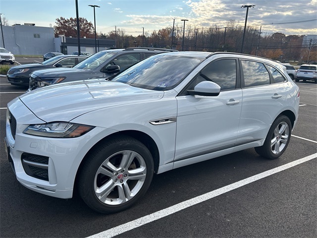 2017 Jaguar F-Pace R-Sport