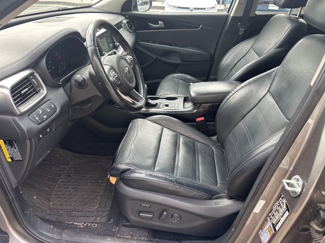 2017 Kia Sorento SX Limited photo 7