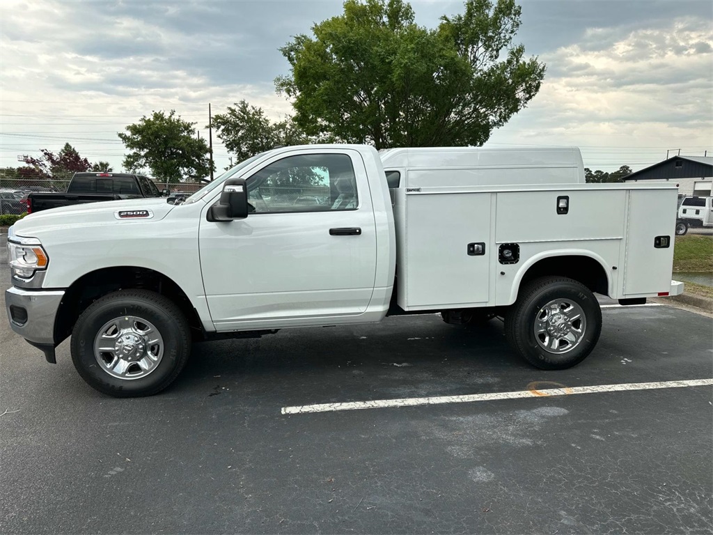 2024 Ram 2500 Tradesman photo 6