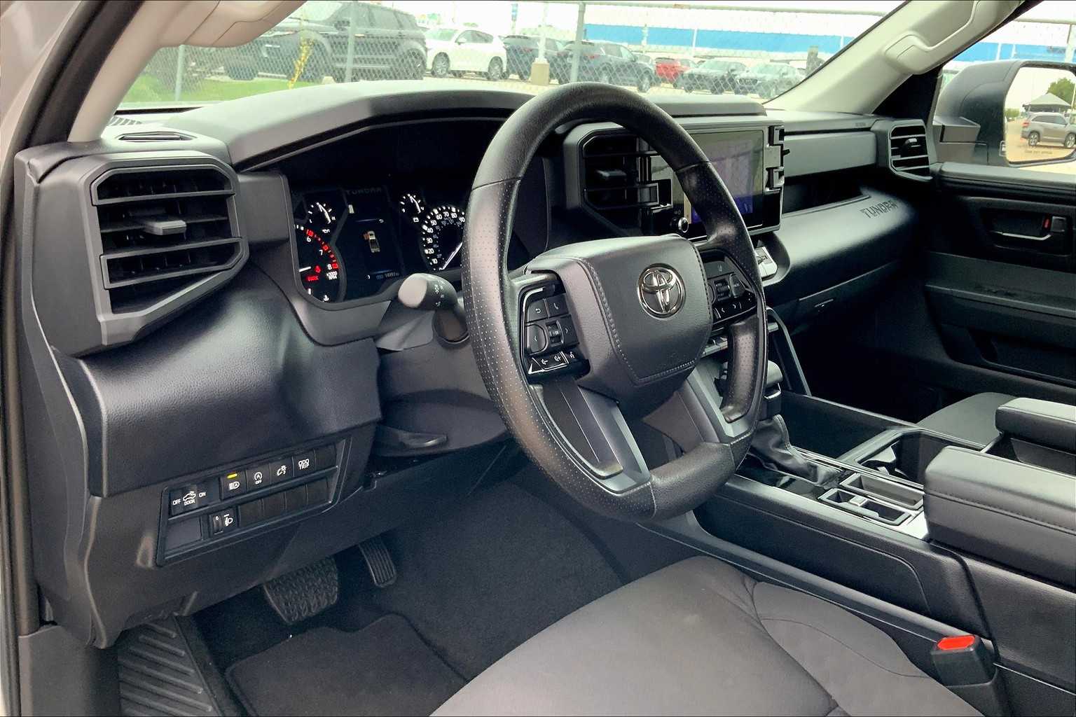 2024 Toyota Tundra SR photo 15
