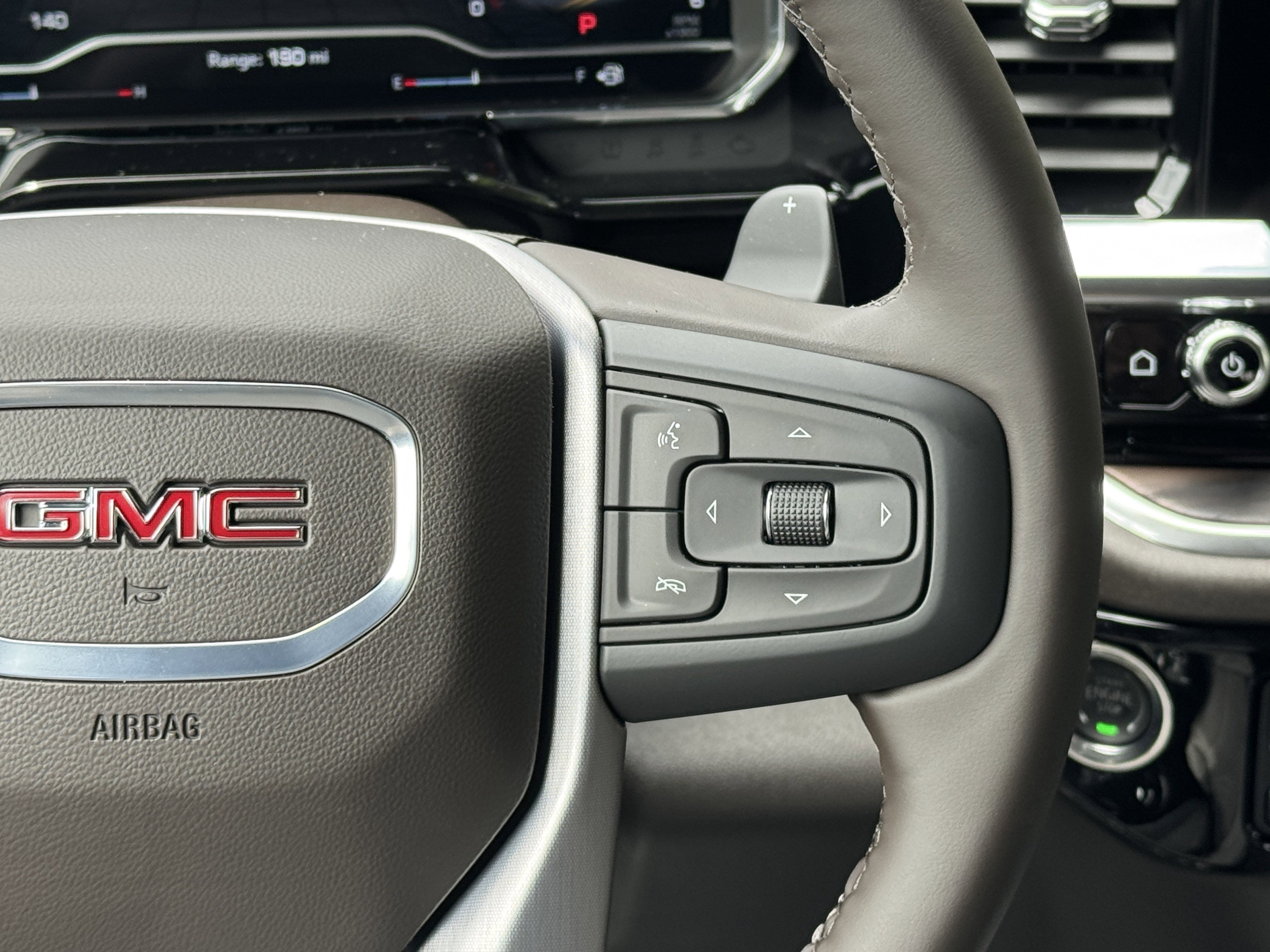 2025 Gmc Sierra 1500 SLT photo 5