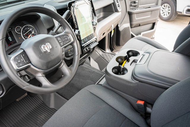 2025 Ram 2500 Tradesman photo 16