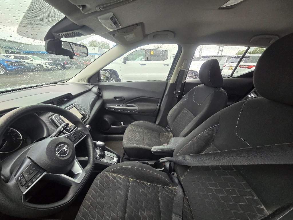 2021 Nissan Kicks S photo 3