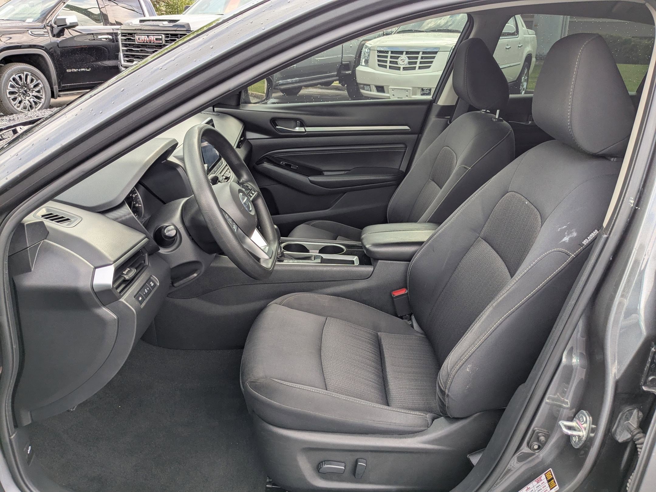 2021 Nissan Altima 2.5 SV photo 16