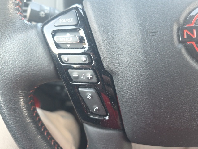 2023 Nissan Frontier PRO-4X photo 13
