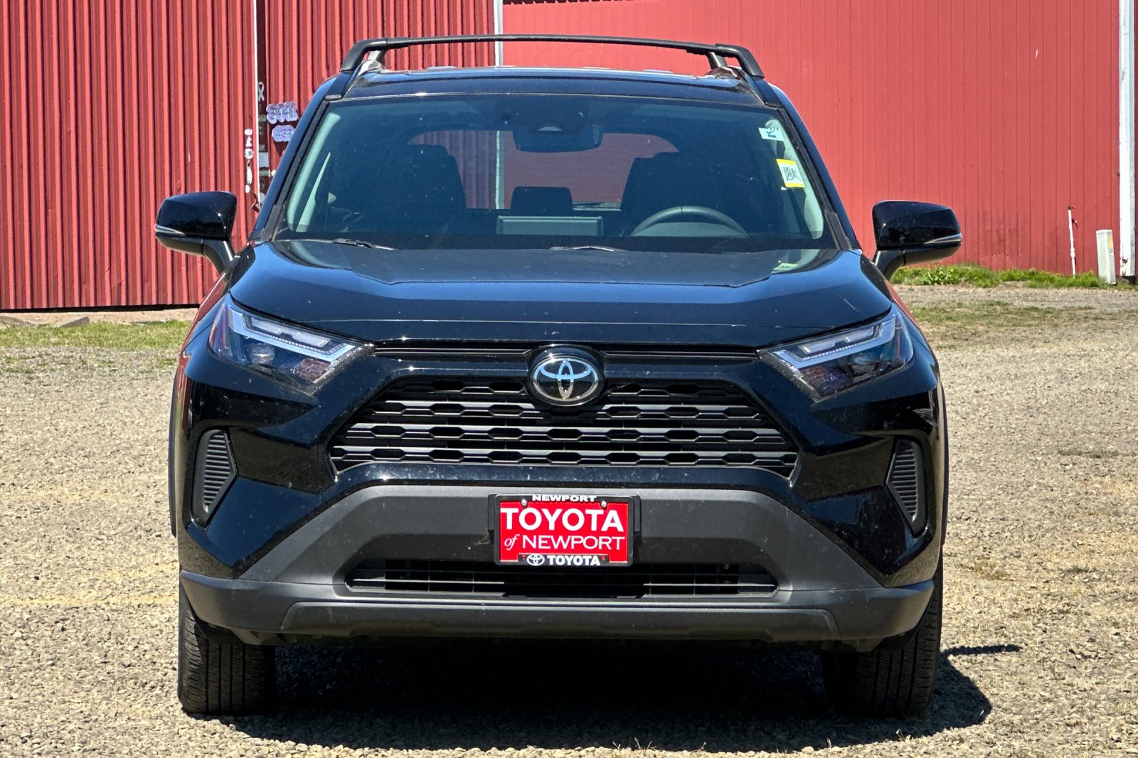 2024 Toyota RAV4 XLE photo 5