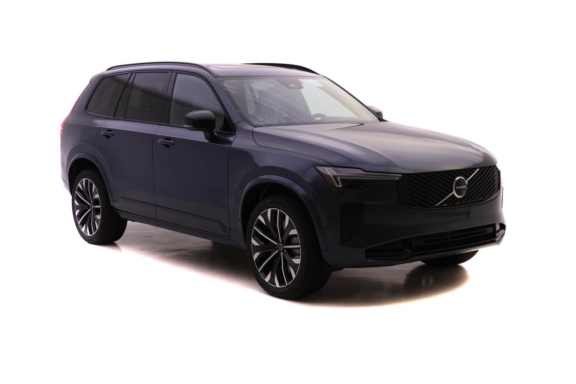 2026 Volvo XC90 photo 2
